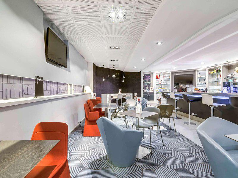 11A31AA94BD89F943564971053633DD2