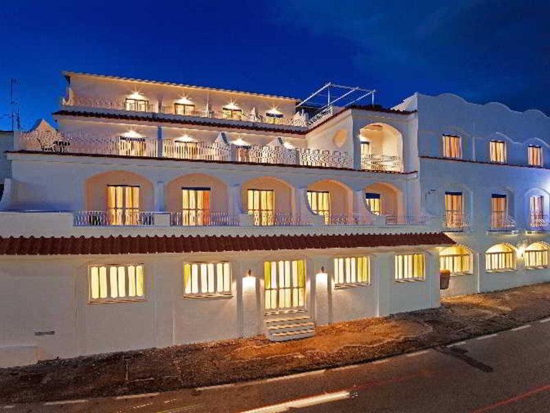 B5FAE20542E931BAE22EE28B2BD49093