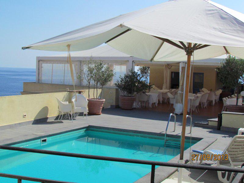 C3E0DF84B993EC78C8DA2E0AB517E602