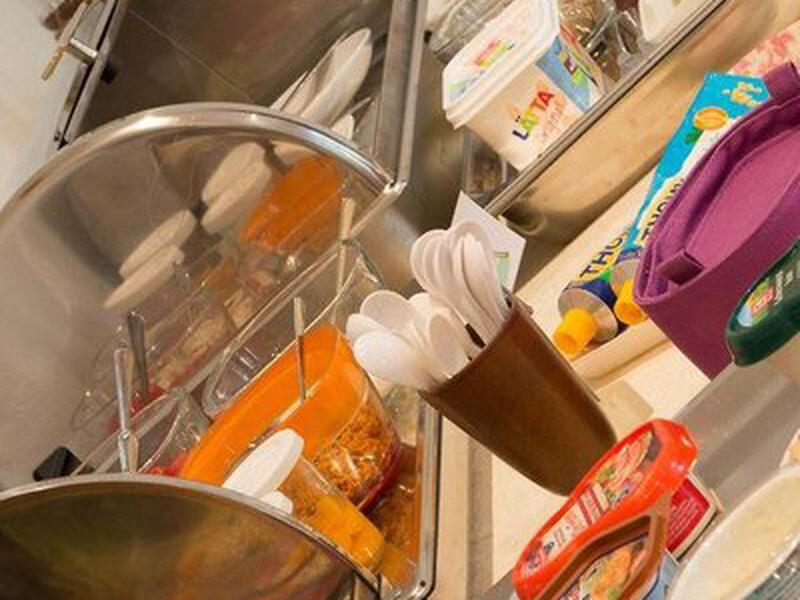 AB1942944320128C476810937D0C4D7E