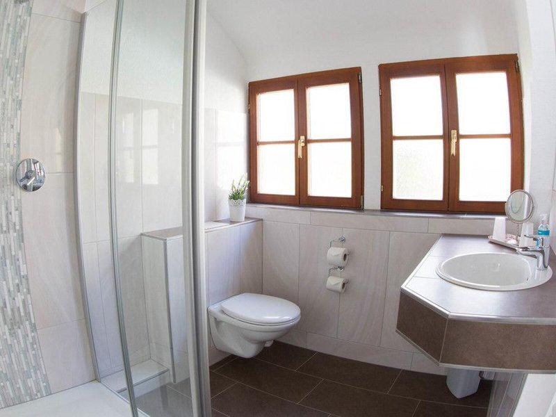 3C0144115B9EA4E072ED27602C406D1D