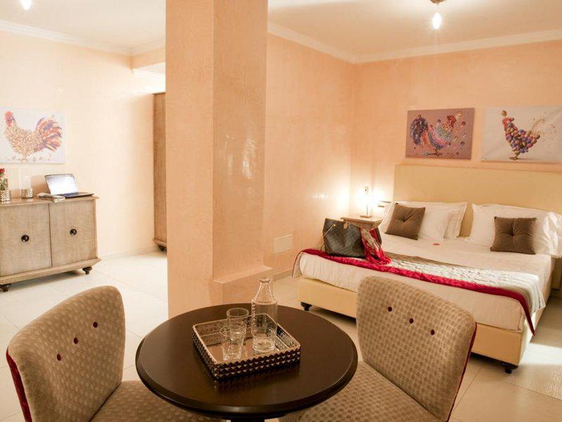 F33D624F9D221A7A0EDDE0B484A937AE