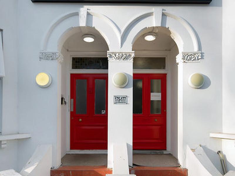 867FF74B26E7AF716F976BA3640ADB87