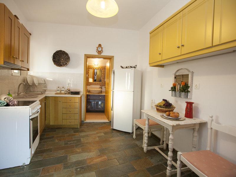 24030A427E46FFC8F4545B6B613BEEB9