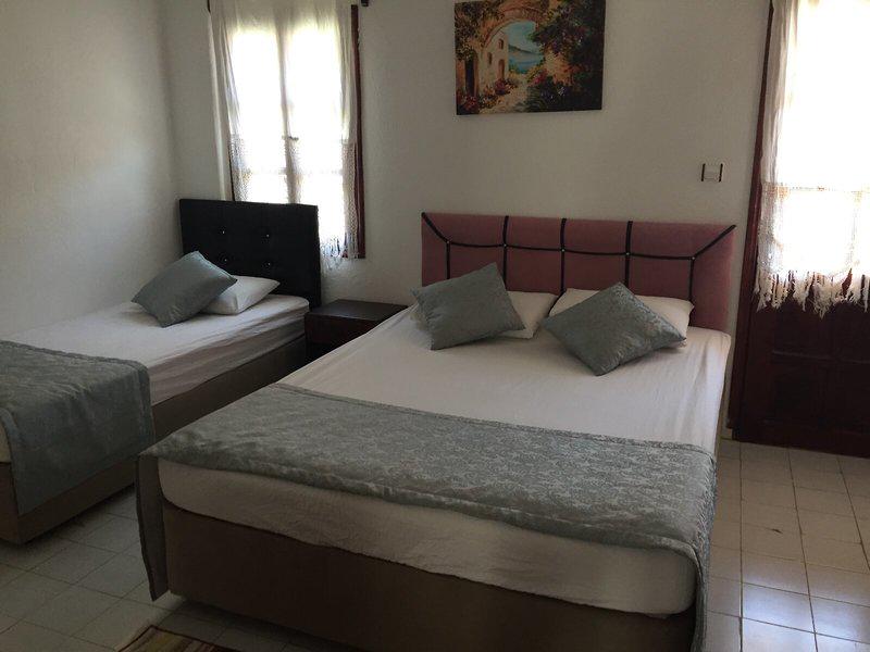 E1EA8E85368D61BFDA95A8B97A1E85CB