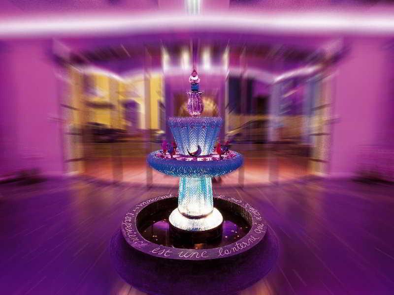 E31FA89BA517D2AF20F30D768B093E30