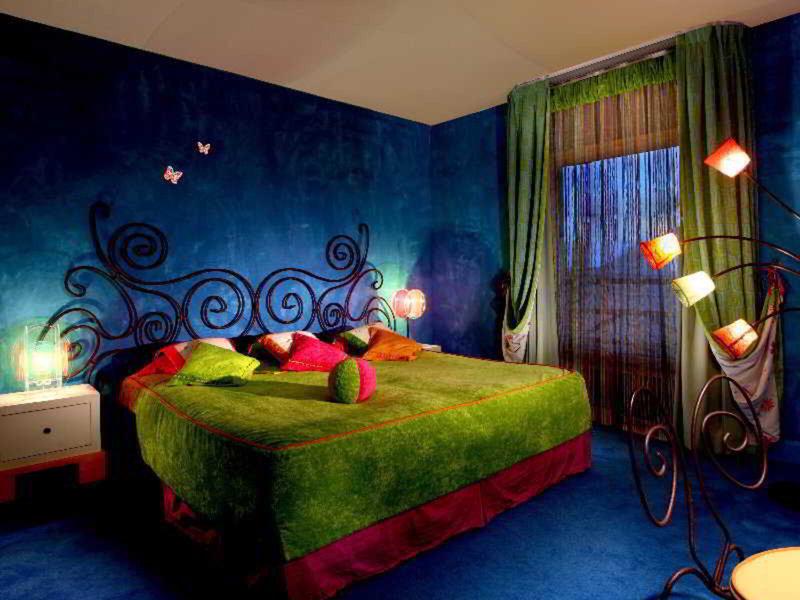 00EB47042FB167F1B47CE6CD051BDDDF