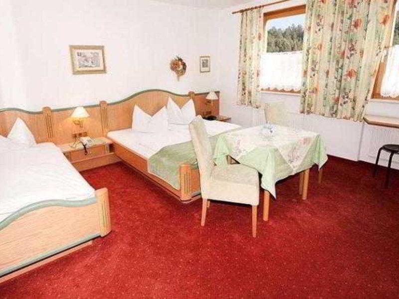 E63F2058D79D9167B72C07AD3BFCD02A