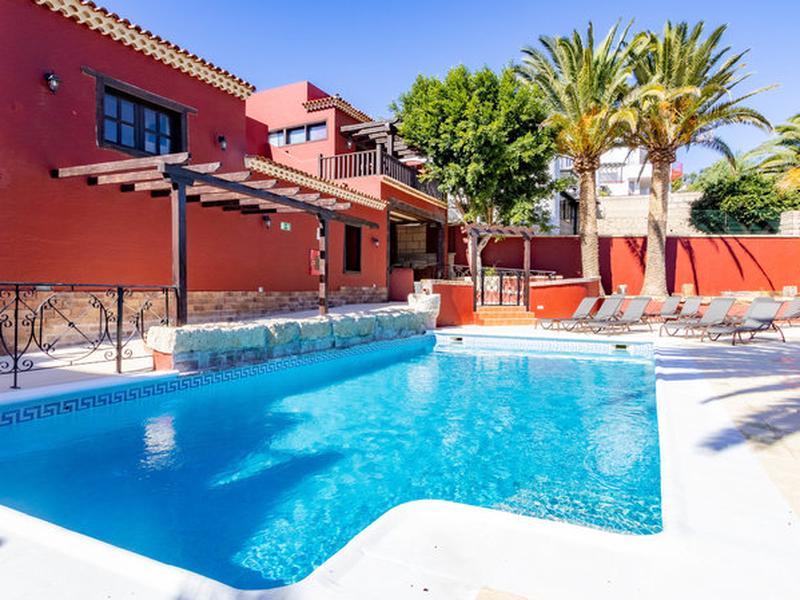 AC3ED35E492E514BFB4DB73D640462D5