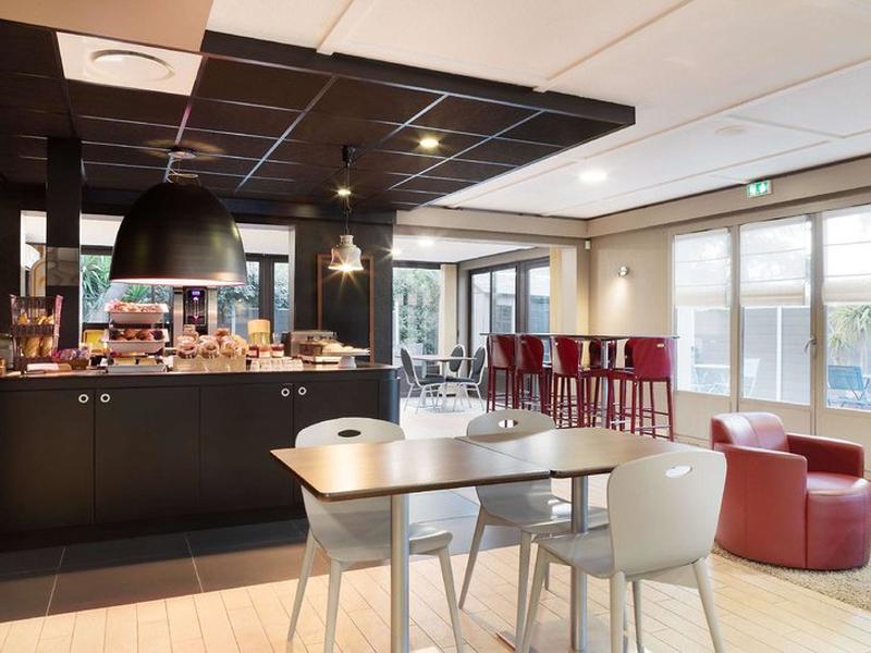 C4AFEE15F95368BDF726FD3FEC196F27