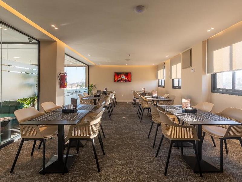 Citadines Almaz