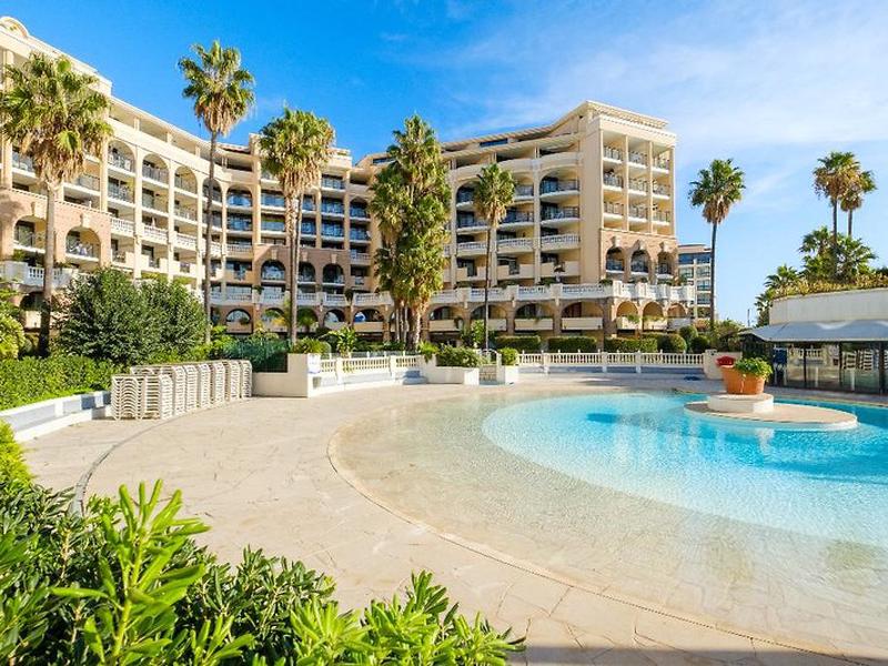 AF017C05D37A9415F05D0494513F78EB