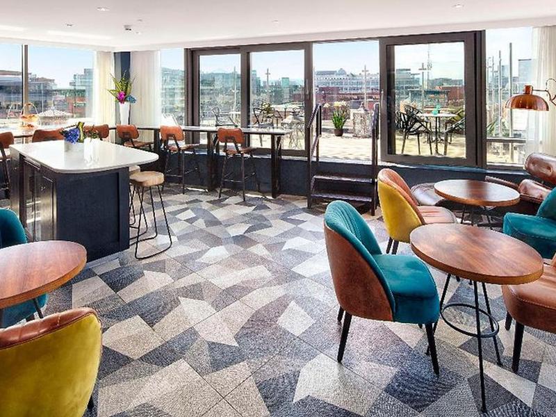 01A4A37E003CF00F687ADA311402E0B6