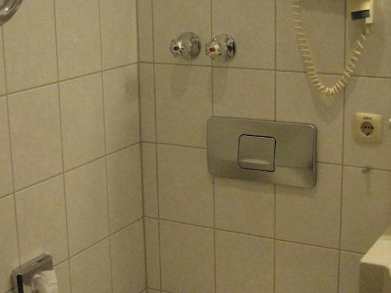 38C0946CC01DB2EAEE94D1CFF1560454