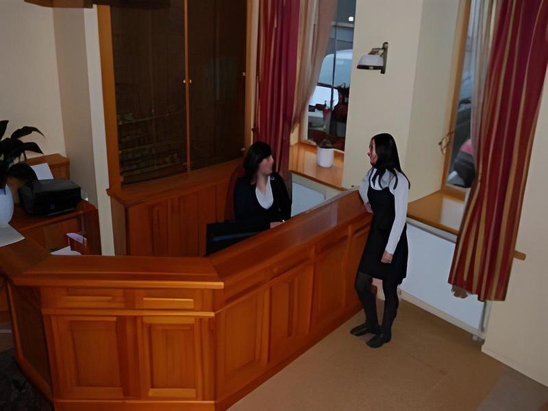 DE5A3C5DFF18EA87B4BCDB3D5005D6A9