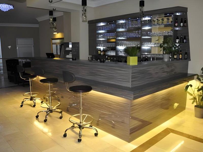 Hotel Prestige