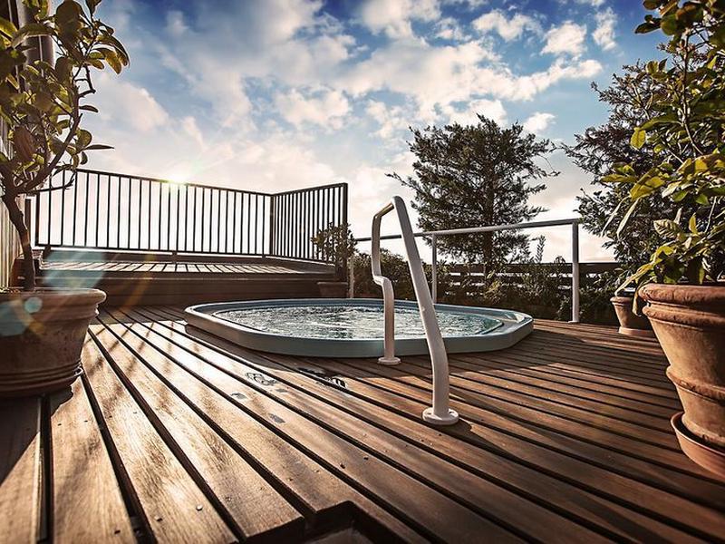 C361D7FE0F9F3E01653BA428E7838926