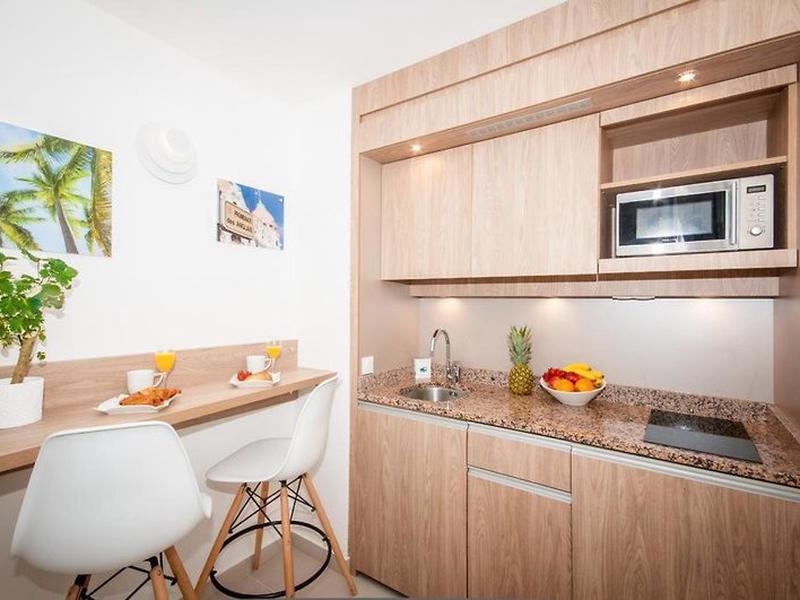 561C61E7322740347E04E466C83F2B1A