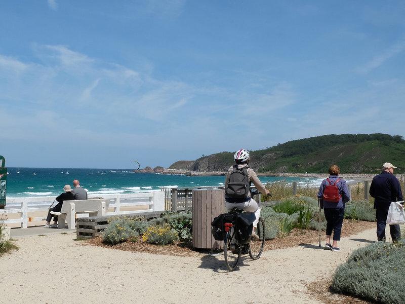 071DC9FBA53BF5F55D3225A048C6CBBE