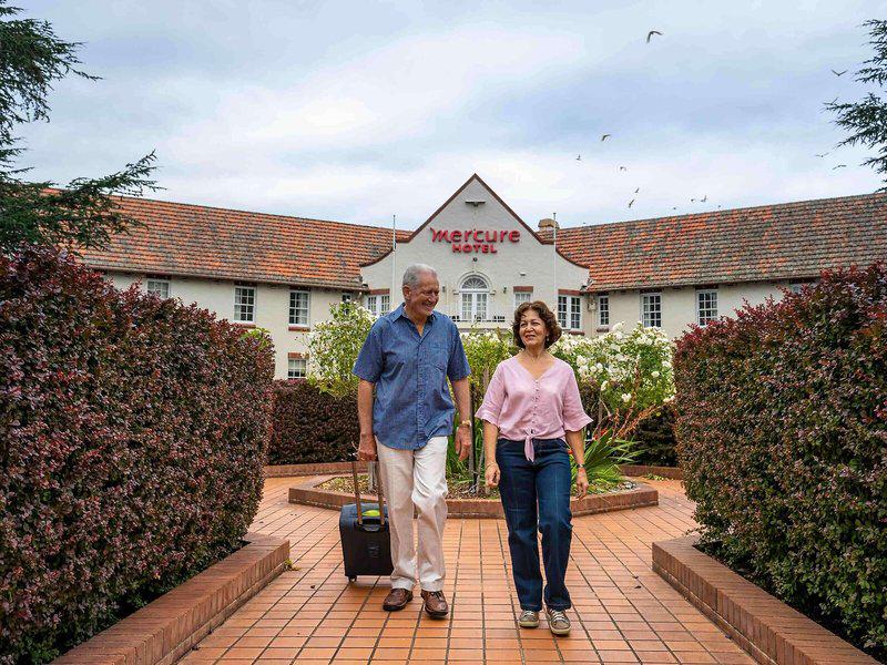 D204BC1D88B01BFEA8E86E64258A5FF1