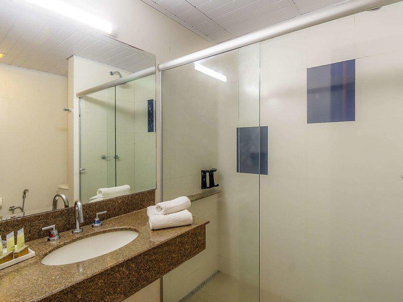 73C2DC464D012D600DAD8E397A8E85BB