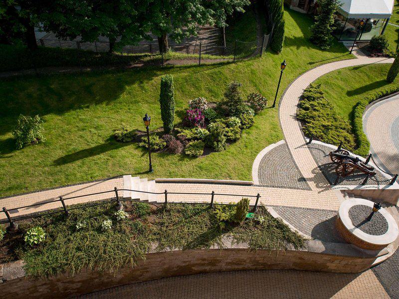 333A90AF86A96E9FF1D4ABCBCC6A39E7