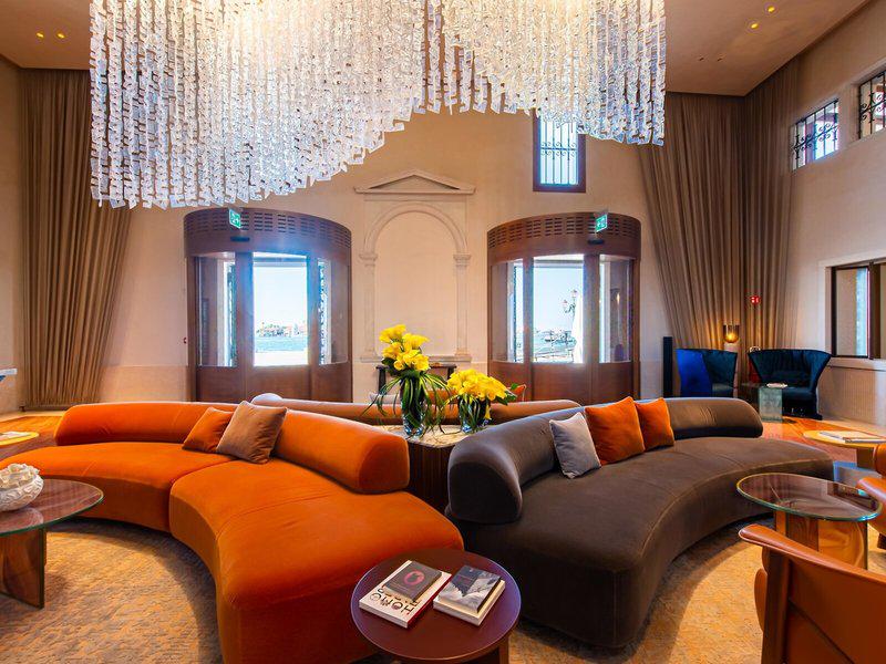 67137A7E426BCC8FD75A4A2E3FAD9B0D