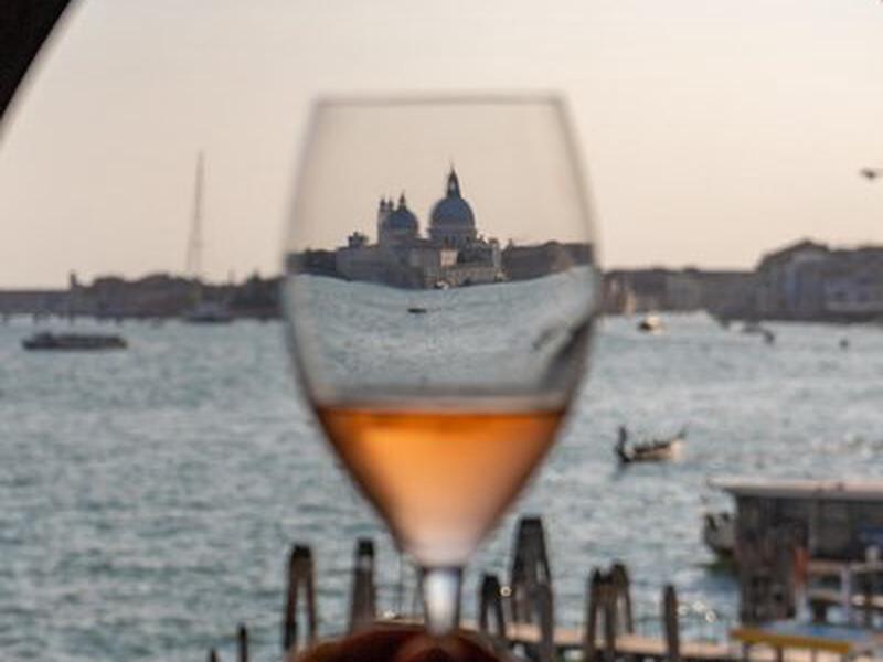 E595D01763D34066EC66AA5D60BDEB87