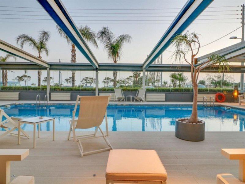 17F2482604E546B35D8857DA2FAF0F5B