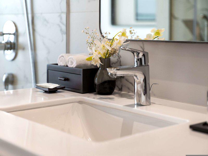 647CFDD95FD35EACE4AA57A5BC4AE446