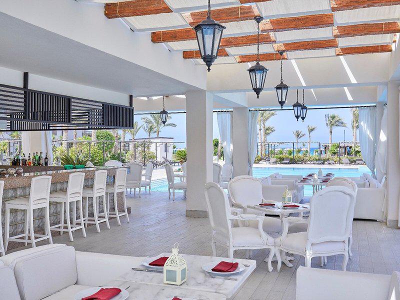 9407045F71157B4A54AF9AEF6AD33D3A