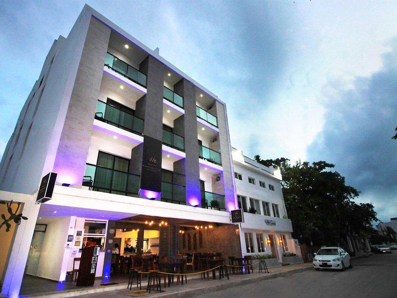 F47B6194326C0FAB5E1BE8FE25240665