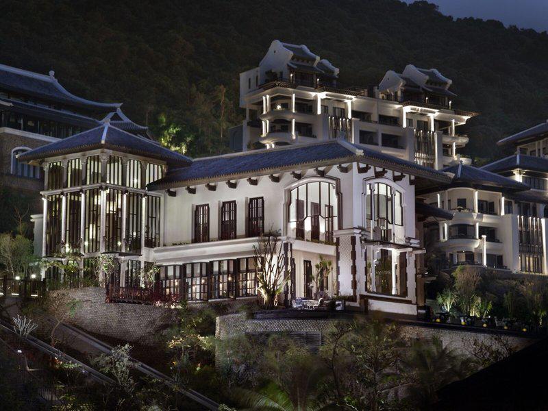 15B68130B684113635AF6AD0B1A9BAED