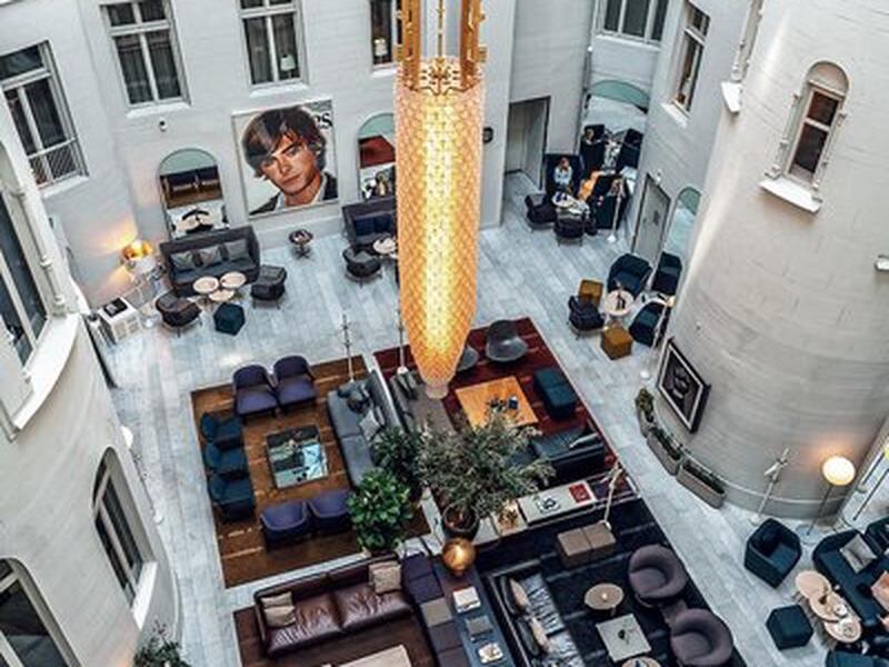 BE59DEE0C31E17B18A8BB7EFBA874B54