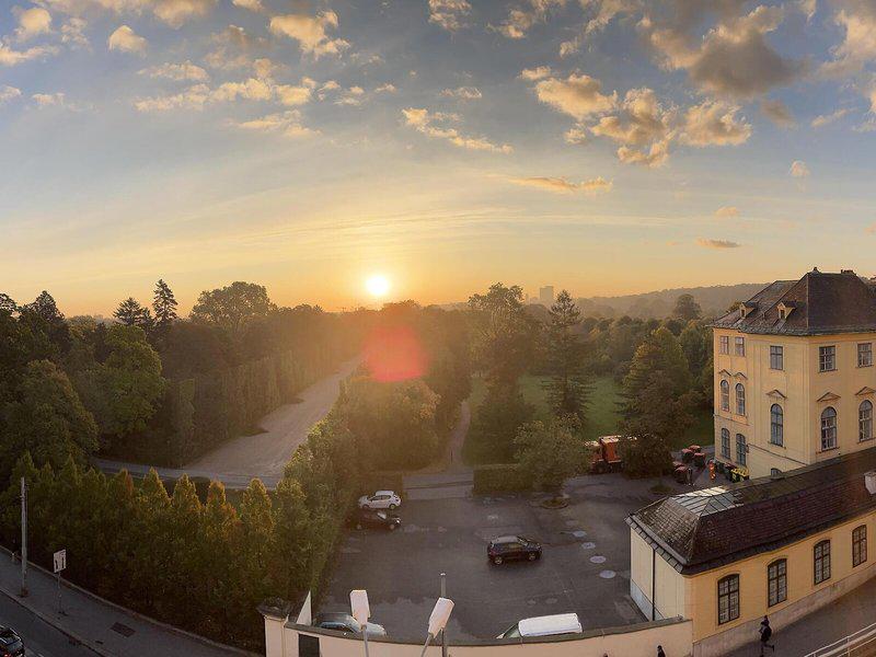 86E01A28DA3B3CA72C47D12F3B5DB325