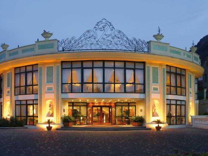 339C3F32C76072018923DAC0C6BB71D6