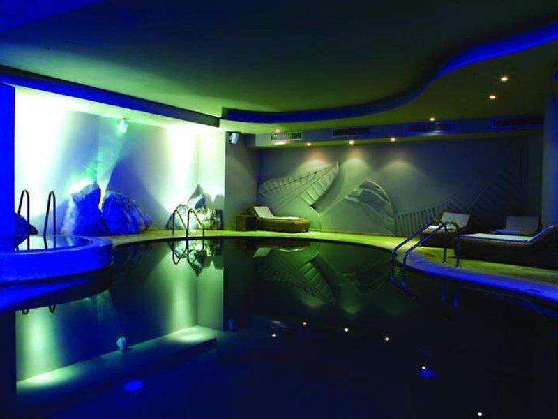 520A539E6DBA388FDAFF1936F5F1834D