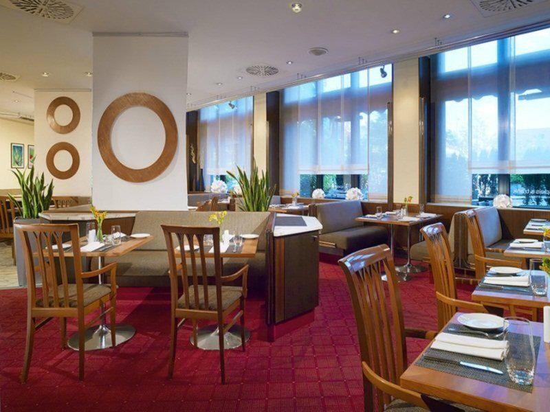 5B791F5812CCCACFF3F57E94D9C786FD