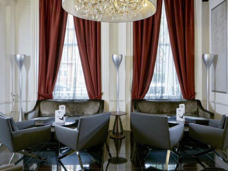 455337F15D3EB3AA254D43044DF73409