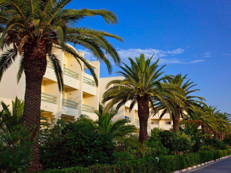 3A21DA20B6C45F02D471B375E95B7990