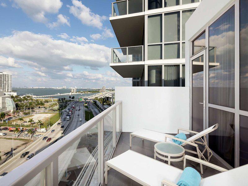 F36EEAC21115222798F8318B671FAF44