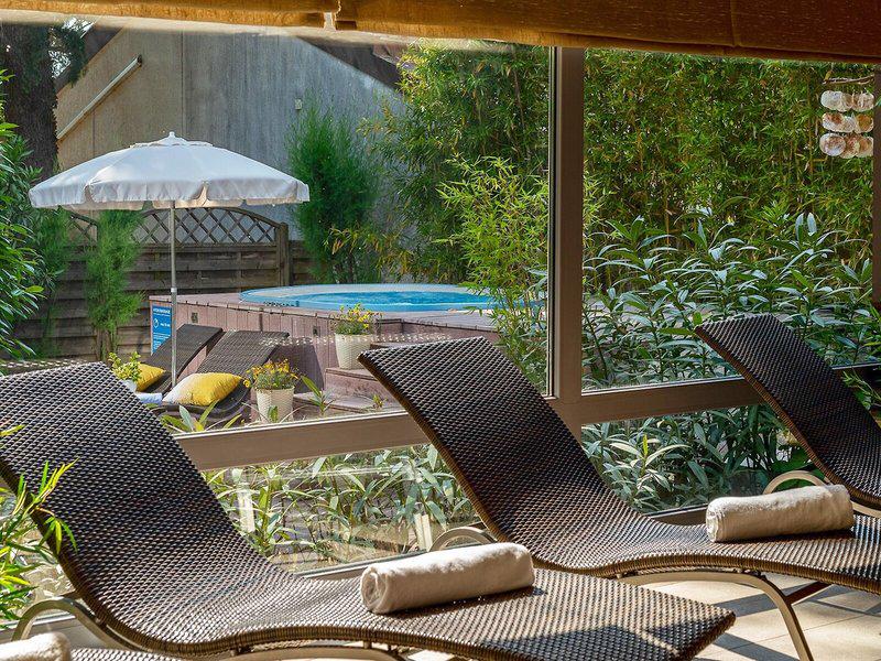 325550FB1AC781FBC3C34E65F3B292EE