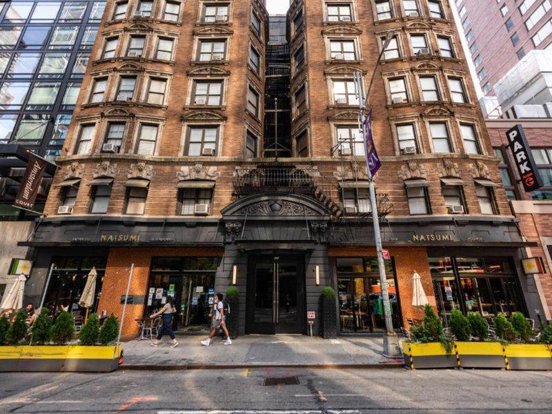 C811FC87ECB00D2D1E99D7A4F11988E3