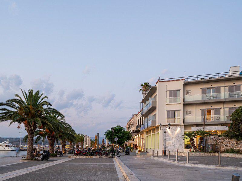 CDE38F36815777380741FFDB252C2070