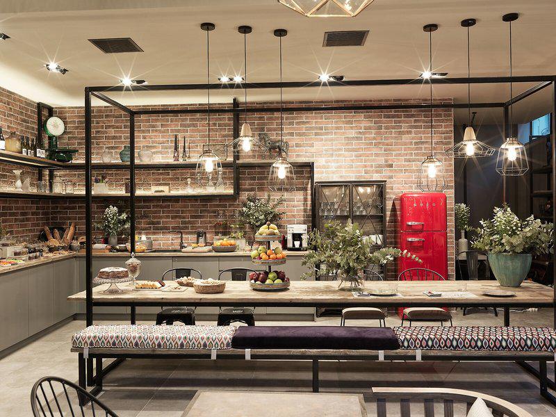 E3EB163A1E3599292E61F10498F4D065