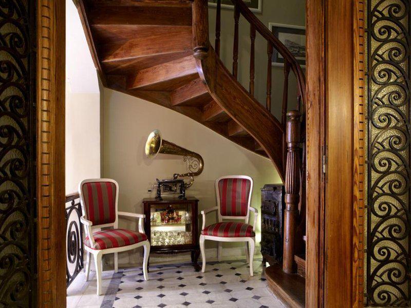 0047F31BCA6822D1E1D91D9BDB08B060