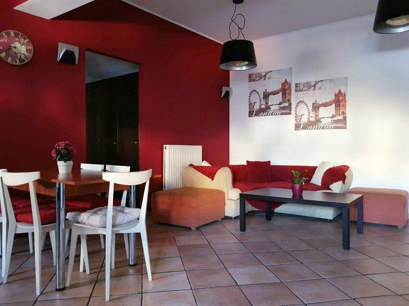 2895E6035CECA835F02FE12FA7C80BD7