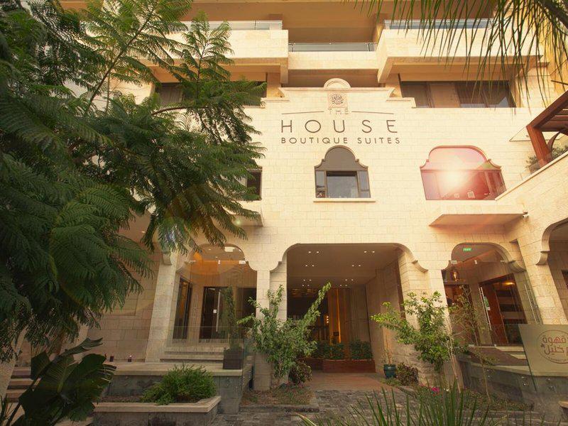 83E5ED9EEE6047A0EEAF9CC53B35B35A