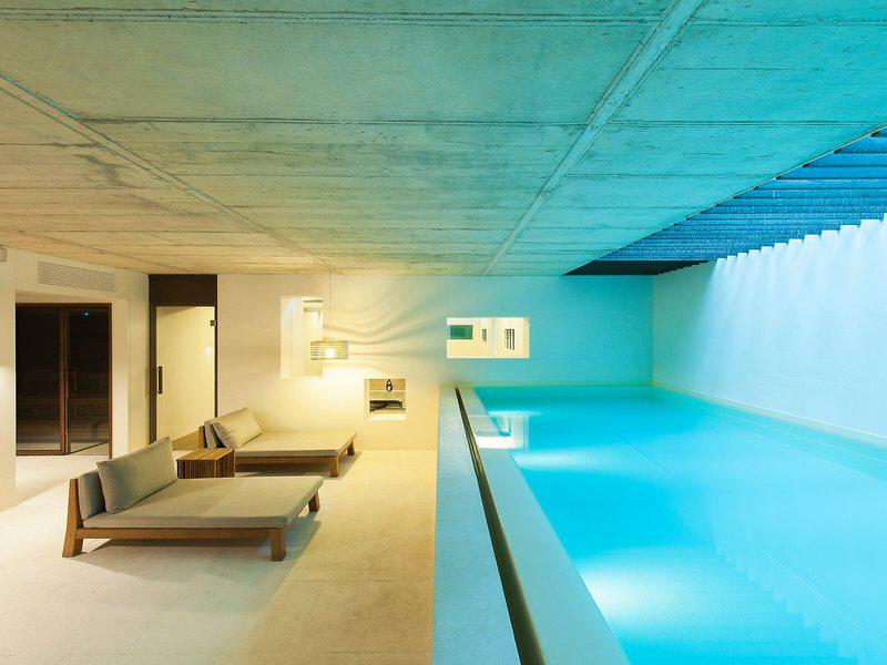 FBB389BF2D8E7C64D1E77F52926271A9