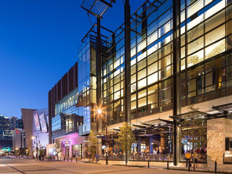 143DD387A9ACD28B4FB209F21AA2F1F6